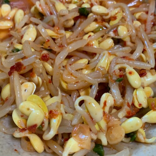 Korean spicy soy bean sprouts side dish is delicious, nutritious, and easy to make!